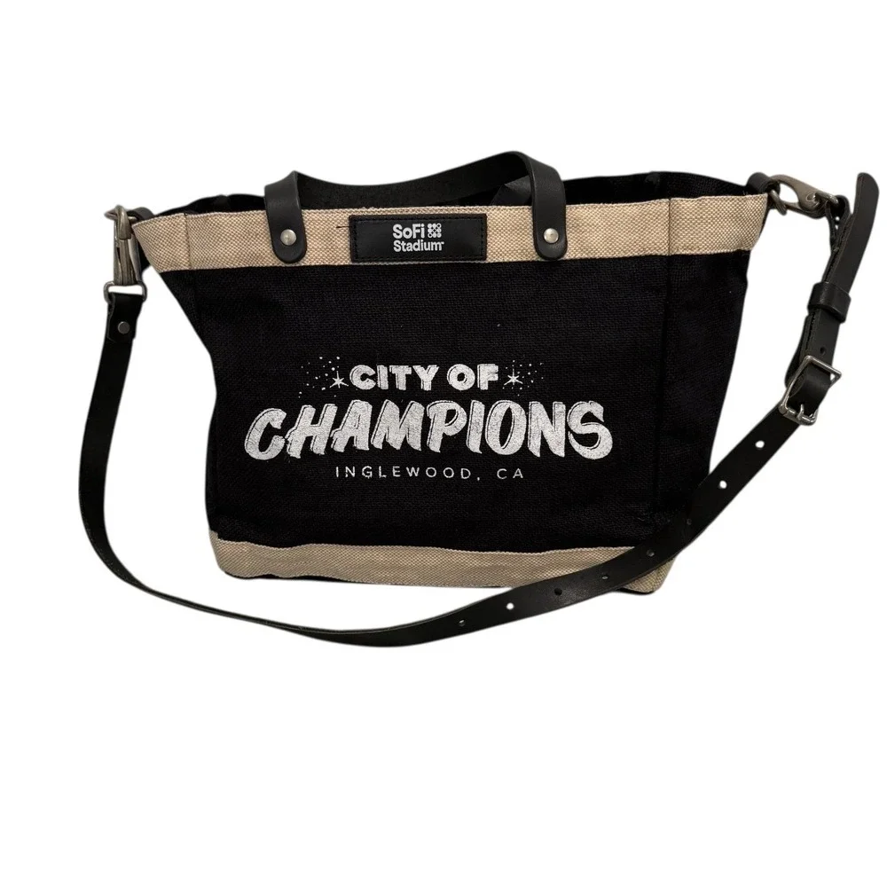 Apolis Black Crossbody Tote SoFi Stadium LA City of Champions Lunch Bag 11